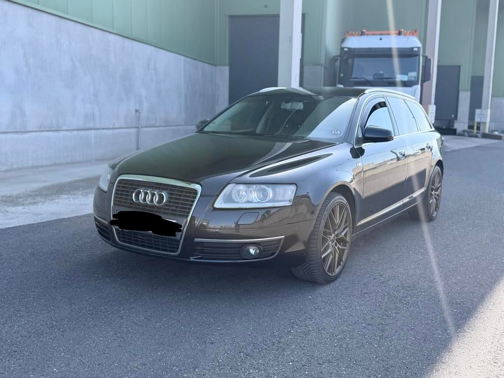 Audi A6 3.2 V6 | 2006 | 175.000kmBenzine | Comfort & kracht, Autos, Cuir, Achat, 5 portes, Break