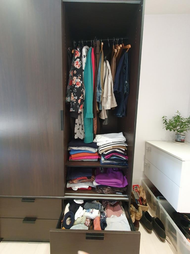 Garde-robes brune, Maison & Meubles, Armoires | Penderies & Garde-robes, Enlèvement