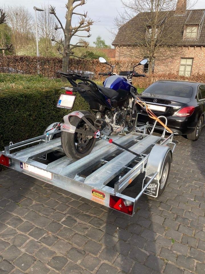 aanhanger voor 2 motoren te huur, Motoren, Ophalen