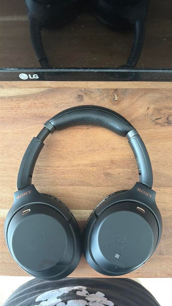 Sony headphones, Gebruikt, Verzenden, Op oor (supra aural), Draadloos