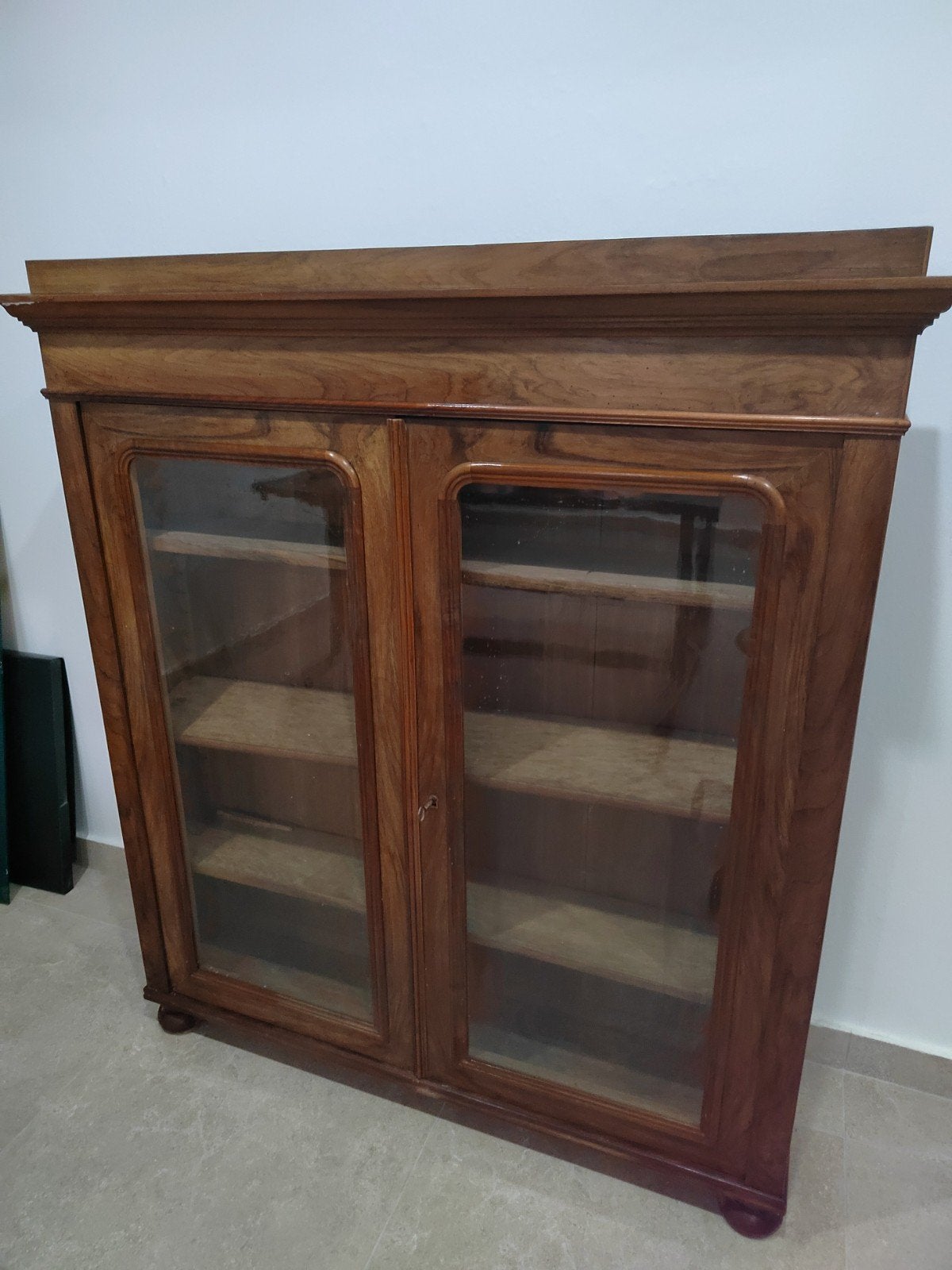 Vitrine en bois ancienne, Enlèvement