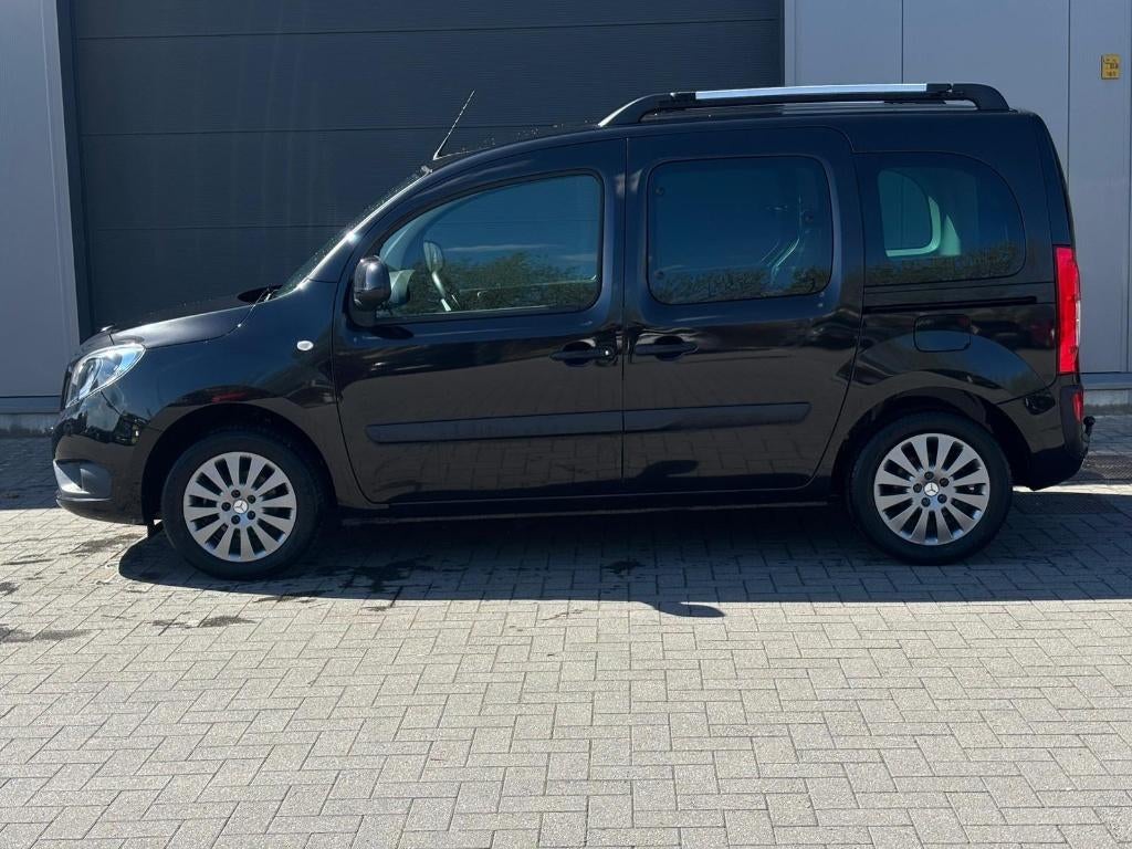 Mercedes-Benz Citan 115pk cruise controle, Auto's, Mercedes-Benz, Voorwielaandrijving, 4 cilinders, Zwart, Bedrijf