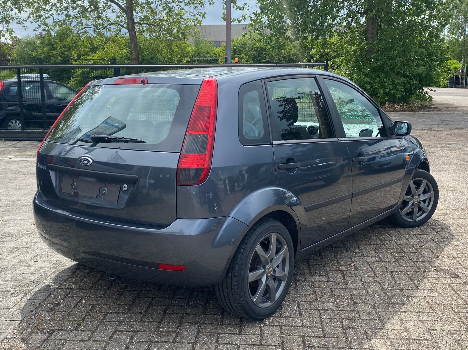 Ford Fiesta Automatic avec inspection et garantie, Achat, Entreprise, 5 portes, Automatique