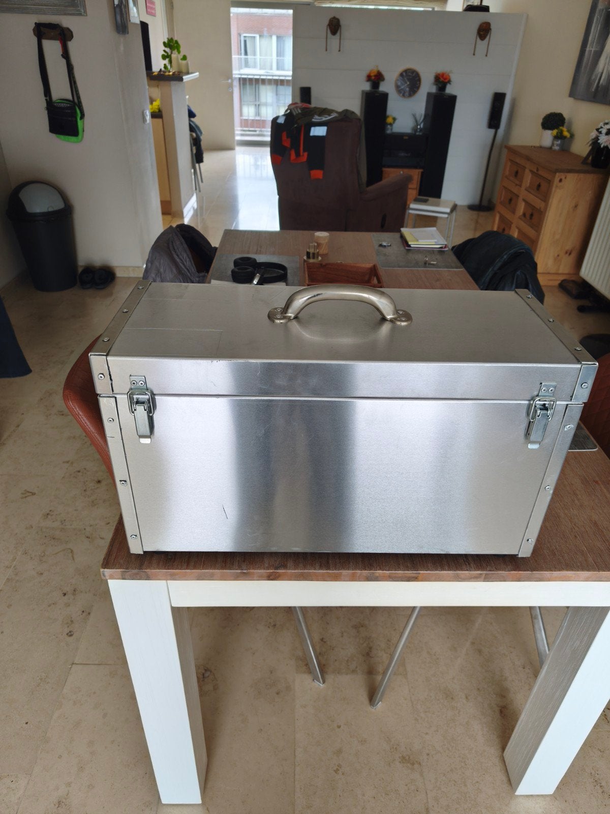 inox disselbak voor aanhangwagens of caravans, Ophalen