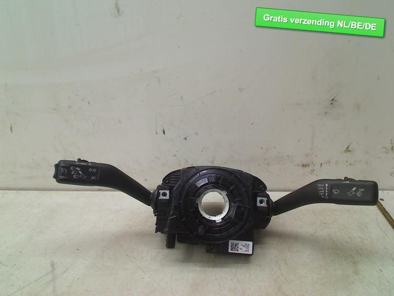 COMBINE COMMODO Volkswagen Beetle (16AE) (5C0959653), Utilisé, De Bloemendaal 21 21
5221 EB  'S HERTOGENBOSCH, NL, Info@123Parts.nl