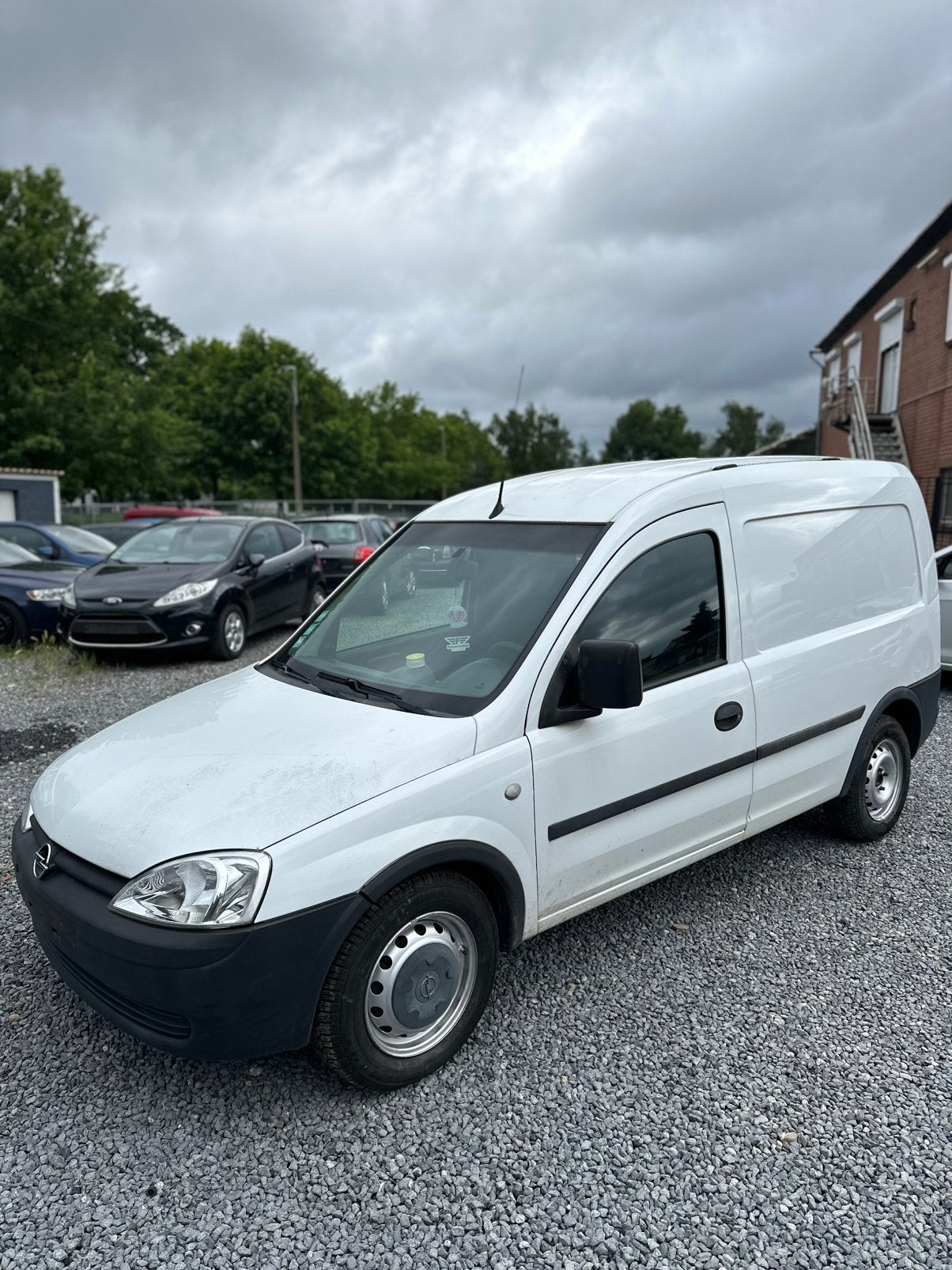 Opel Combo 1.4 16 V Homologué, Autos, Camionnettes & Utilitaires, Entreprise, Airbags, Air conditionné, Ordinateur de bord, Verrouillage central