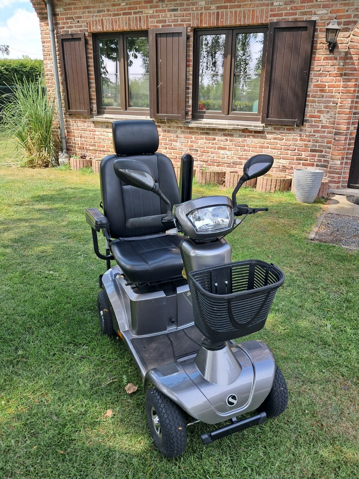 scootmobiel amper 10 x gebruikt sterling, Ophalen, 26 t/m 35 km, Sterling, 11 t/m 15 km/u