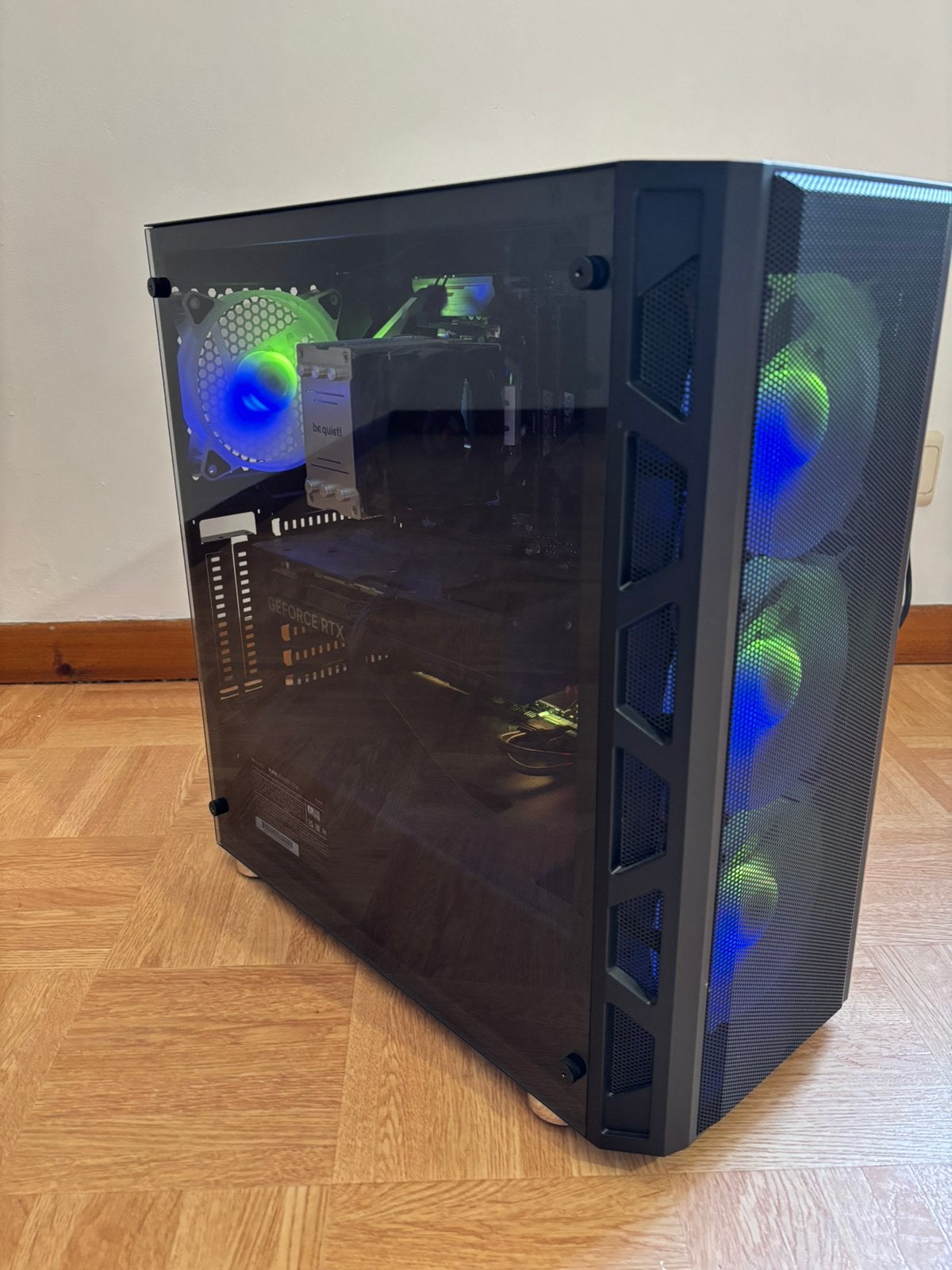 PC Gamer RTX 4070 + Écran Samsung Odyssey G5+ Astro A50, 32 GB, Virtual Reality, Zo goed als nieuw, SSD
