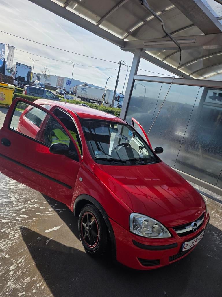 Zeer proper auto, zonder probleem bahalve beetje olie lek!, Enlèvement ou Envoi
