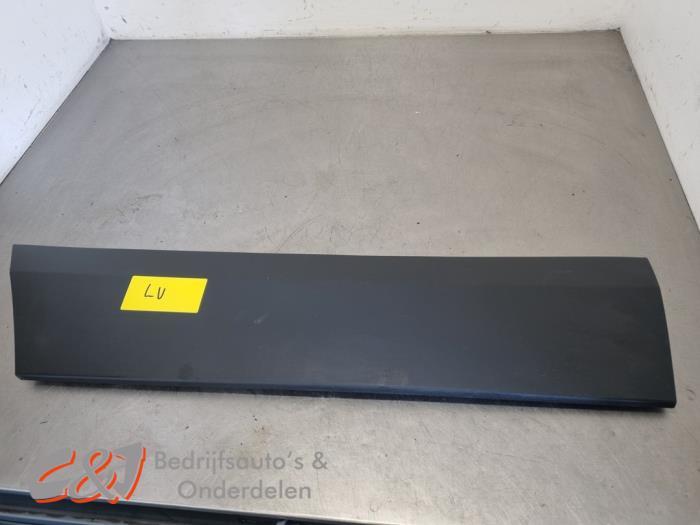 Sierstrip van een Mercedes Sprinter, Gebruikt, -, Ophalen of Verzenden, -