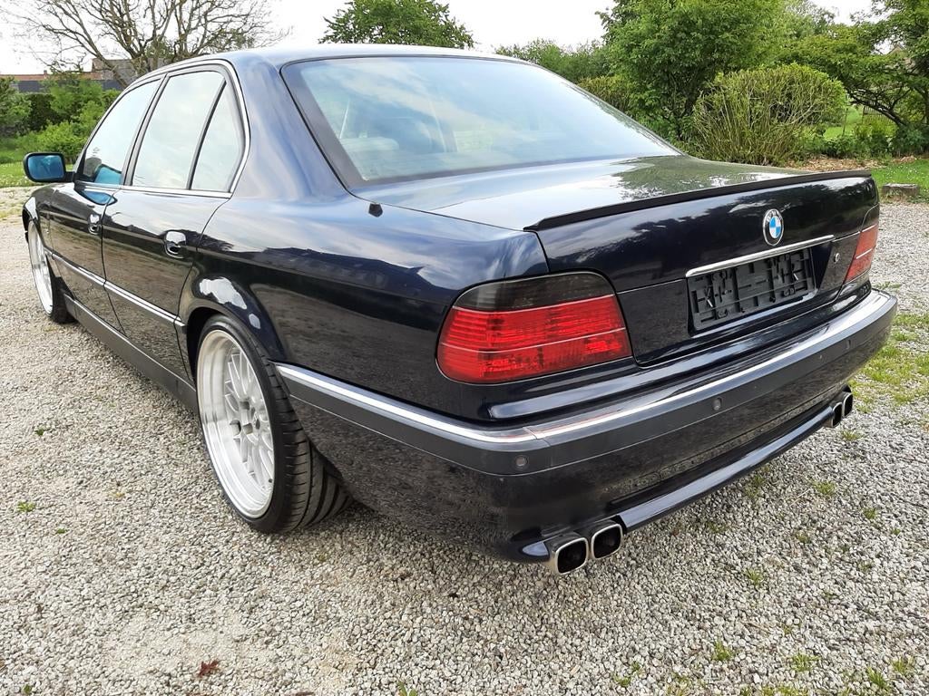 BMW E38 730i V8 année 1994 oldtimer à rafraîchir, Autos, BMW, Cuir, Achat, 4 portes, Automatique