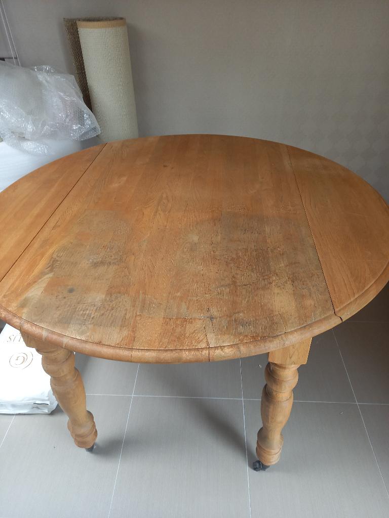 RONDE EIKEN TAFEL, Huis en Inrichting, Tafels | Eettafels, Ophalen, Gebruikt, LANDELIJK, Vier personen
