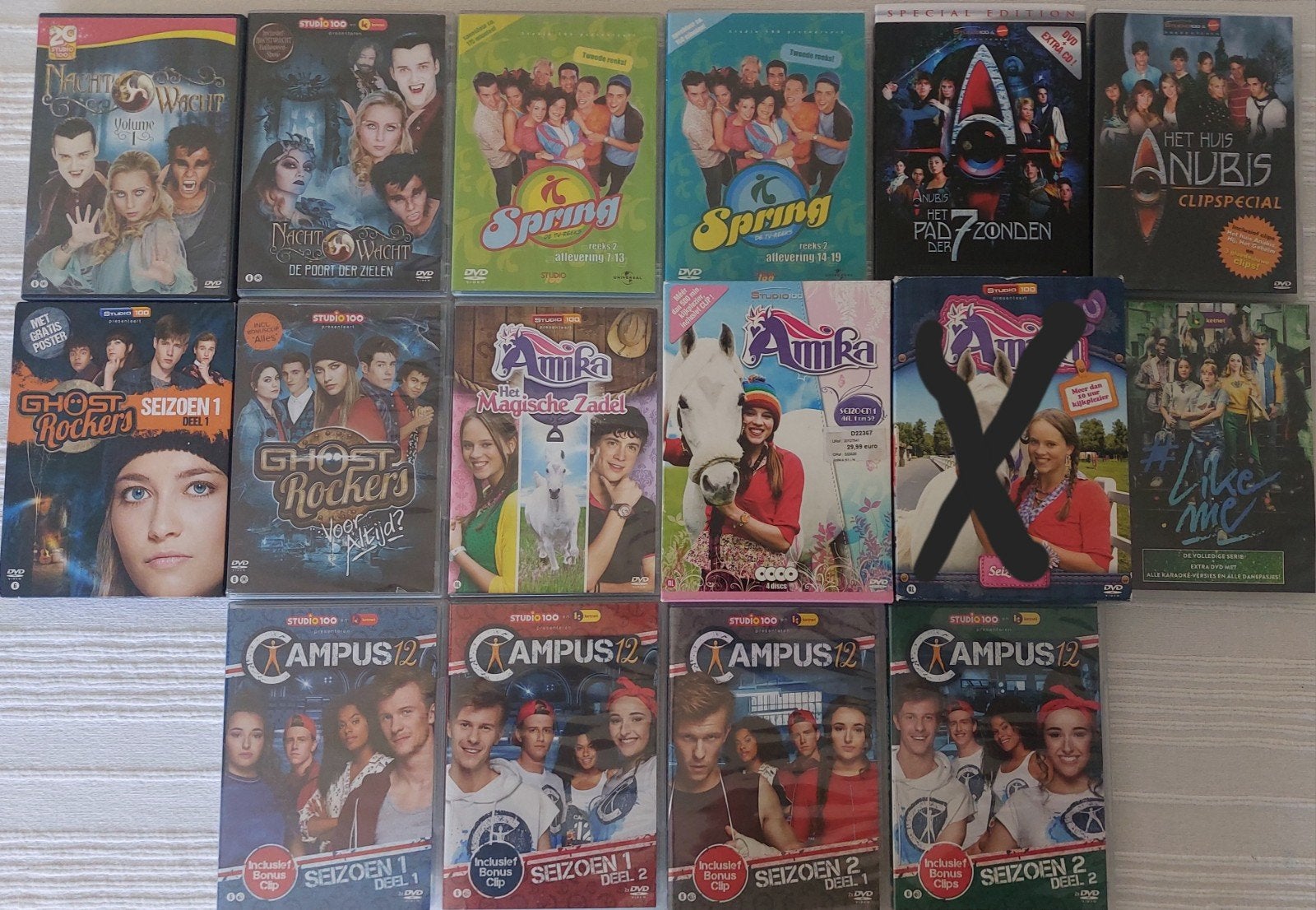 Dvd's Nachtwacht huis Anubis Spring Ghostrockers Amika

Nach, Enlèvement ou Envoi
