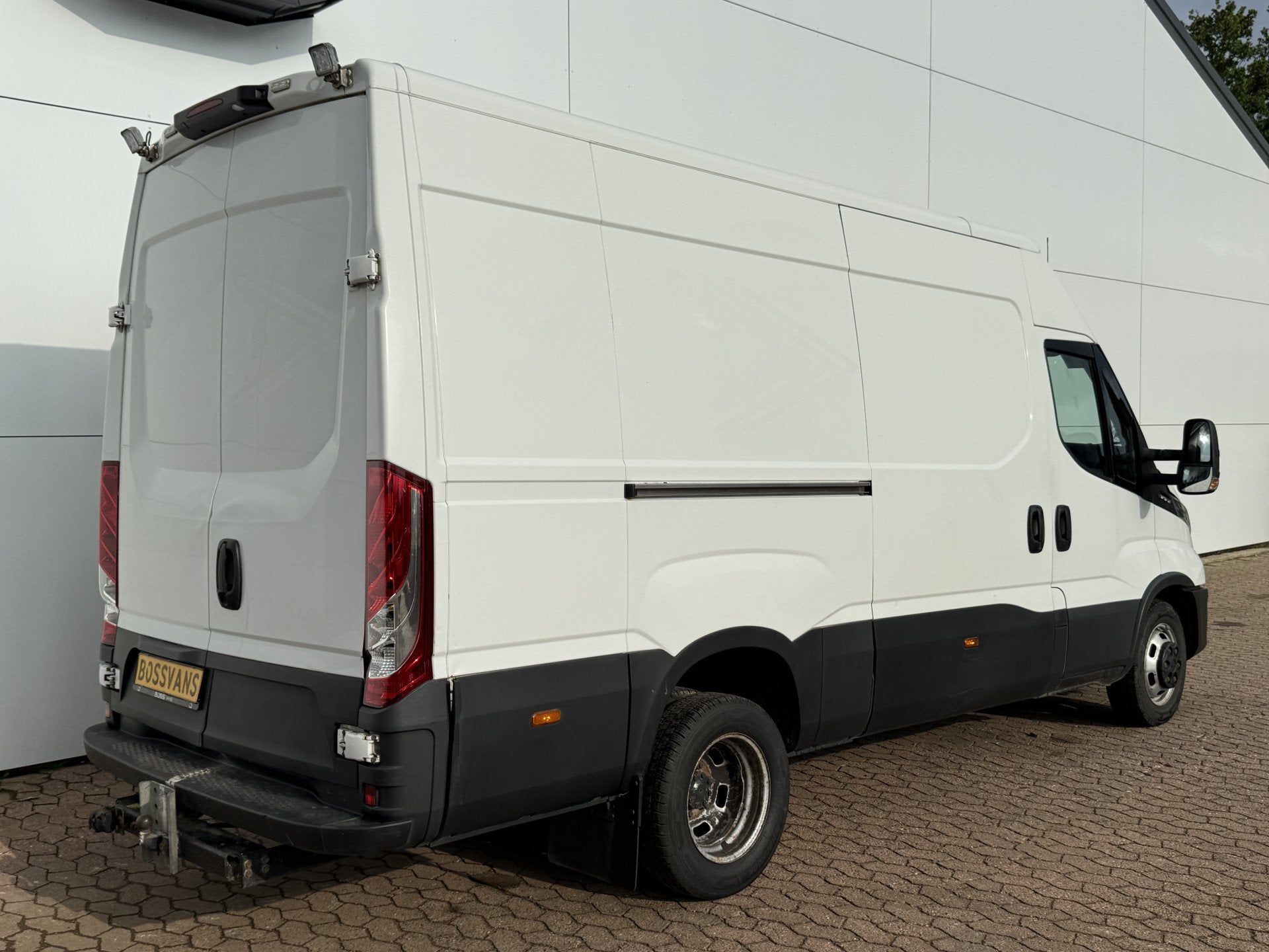 Iveco Daily 35C18 3.0 Automaat L2H2 Dubbellucht LED 3.5t Tre, Achat, Entreprise, 179 ch, 2326 kg
