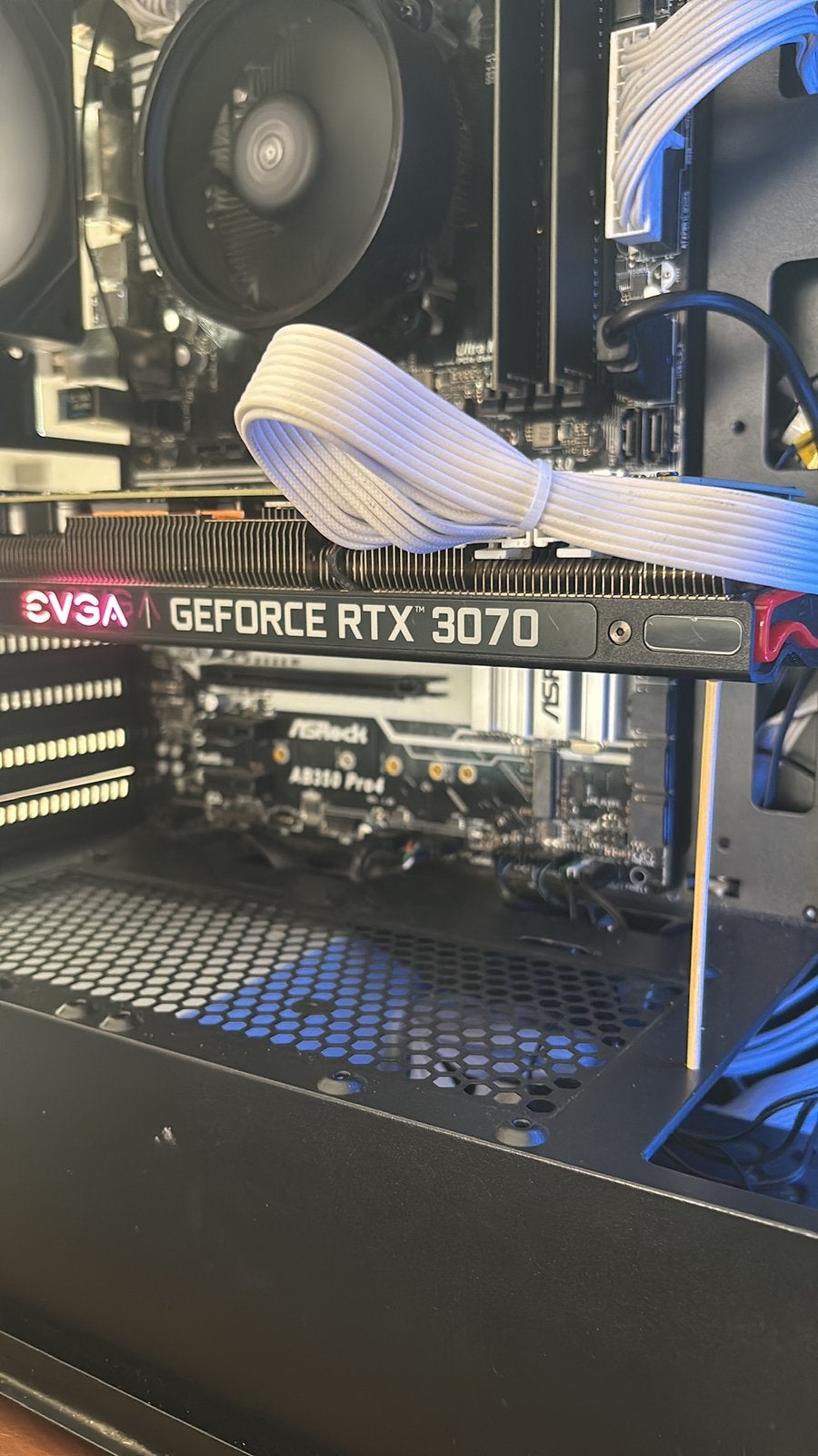 Carte graphique EVGA GeForce RTX 3070 XC3– Parfait État, Enlèvement, Comme neuf