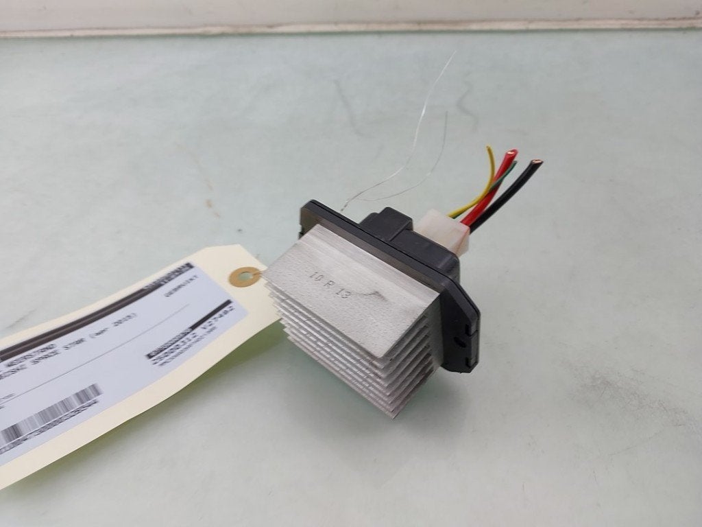 RESISTANCE CHAUFFE Mitsubishi Space Star (A0) (01-2012/-), Utilisé, Mitsubishi