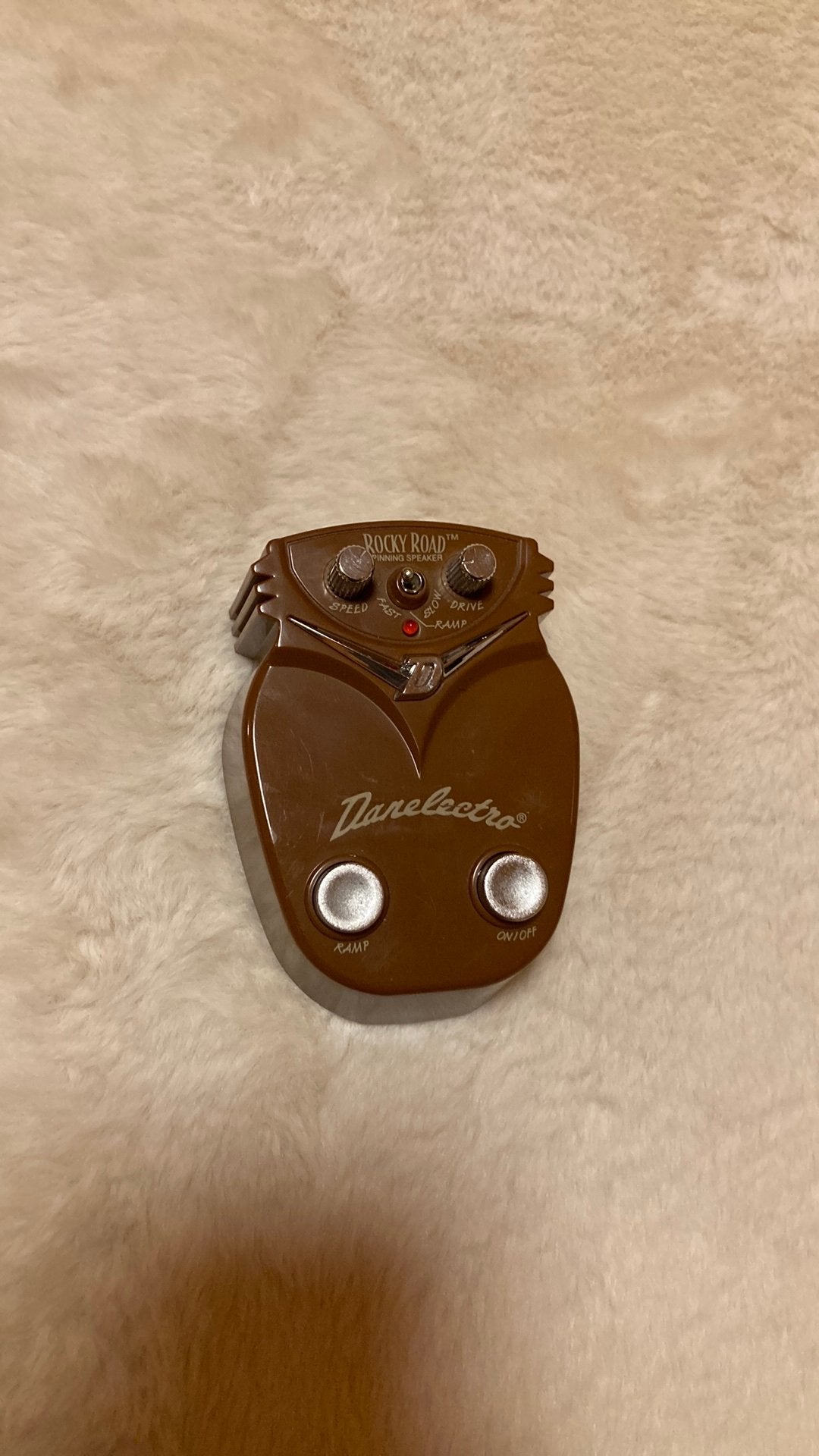 Danelectro DJ-20 rocky road spinning speaker - leslie rotary, Muziek en Instrumenten, Effecten, Ophalen of Verzenden, Zo goed als nieuw