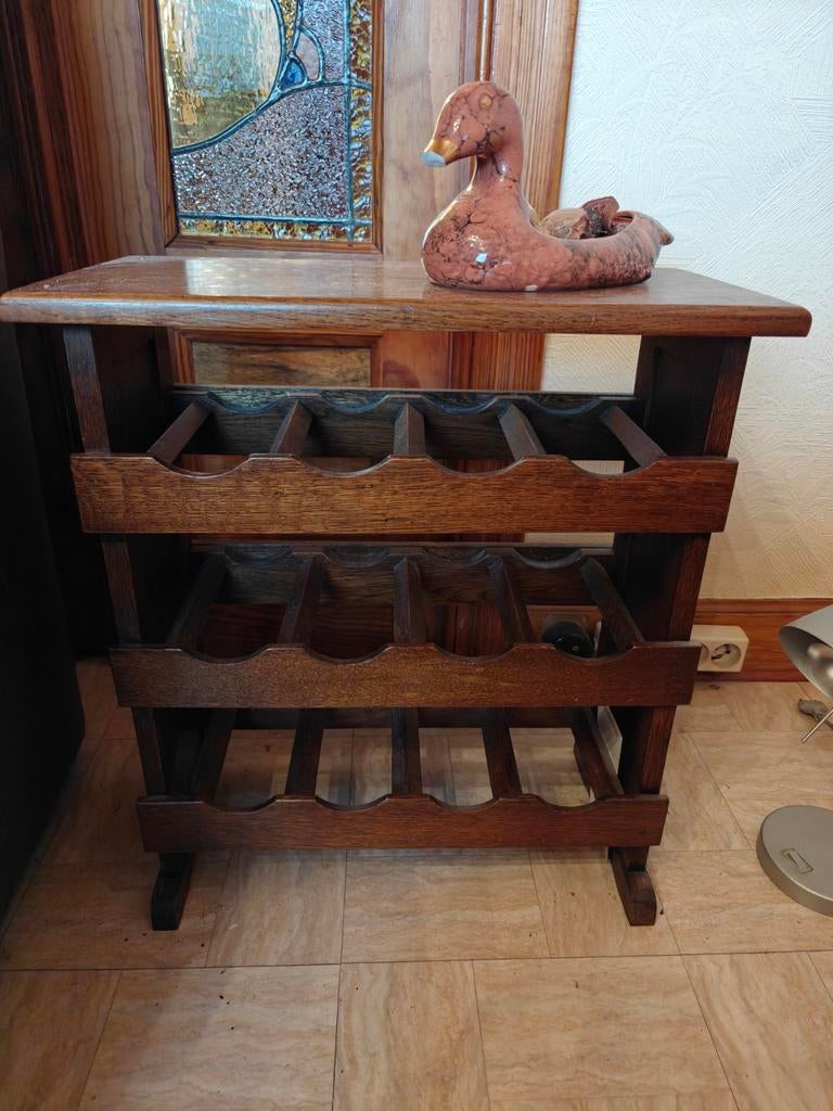 Casier à vin en chêne, Enlèvement