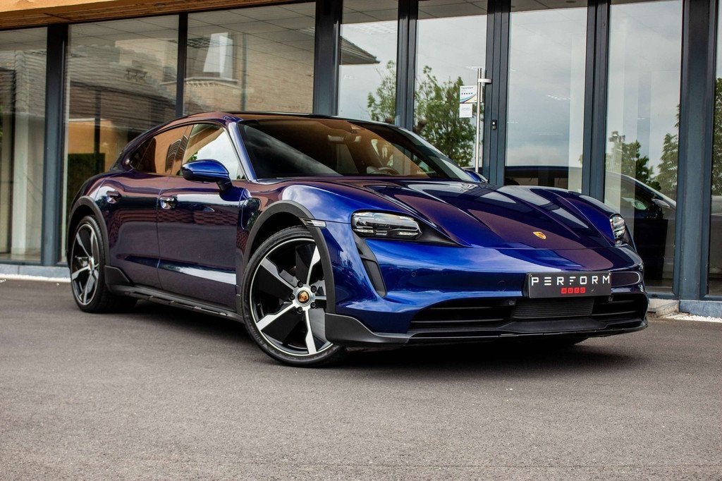 Porsche Taycan 4 CROSS TURISMO*93kWh BATTERY*PORSCHE APPROVE, Système audio, Achat, Entreprise, Autres carburants