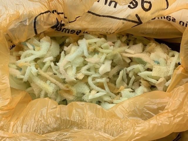 opvulmateriaal mousse, Ophalen, Overige typen, Geschikt voor stof, Zo goed als nieuw