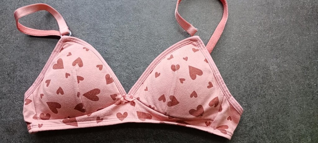eerste BH'tjes 4 stuks, Enfants & Bébés, Vêtements enfant | Autre, Enlèvement ou Envoi, Comme neuf, Dim, Fille