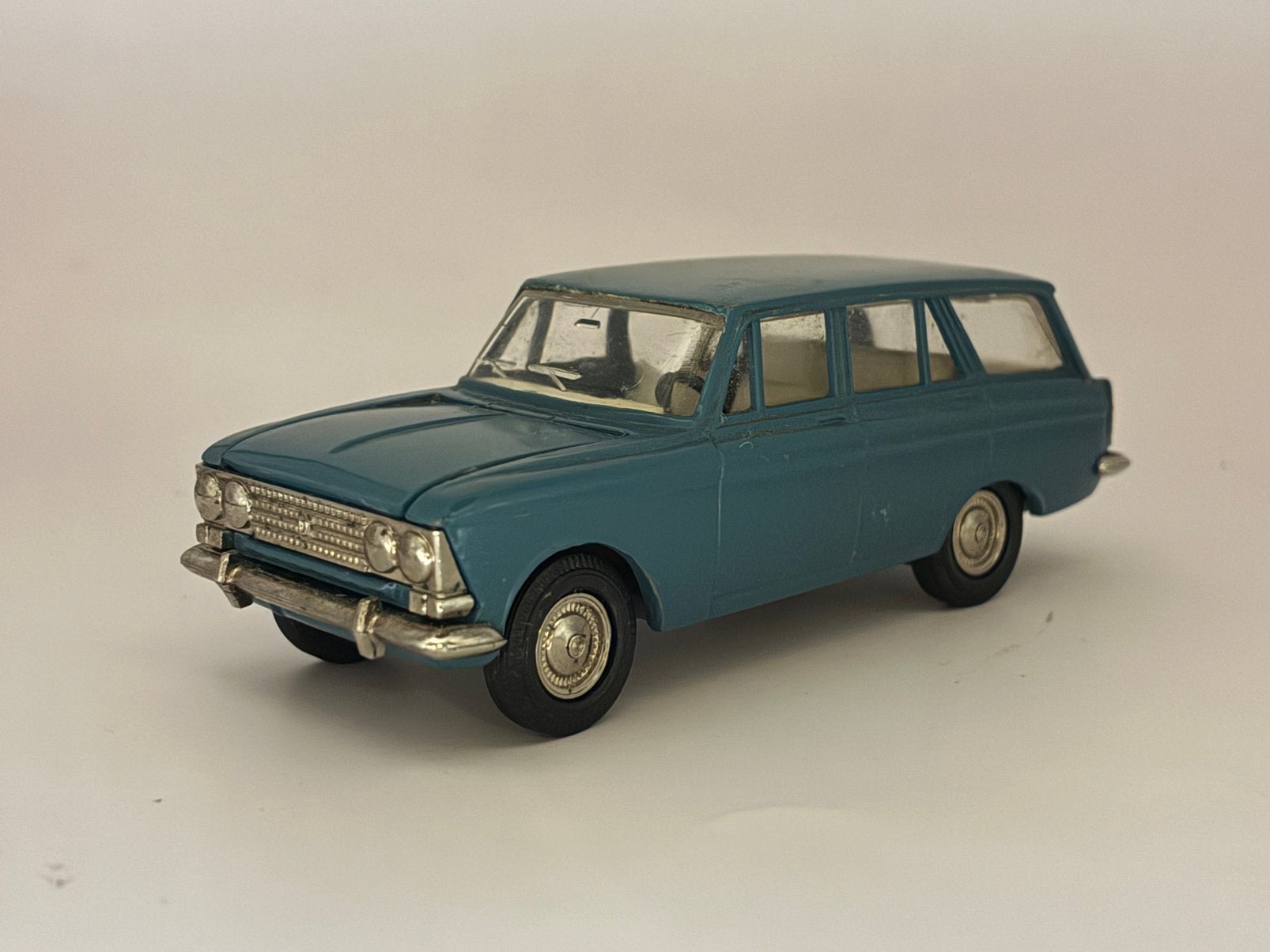 Moskvitch 625 Combi 1968 - Avtomobili SSSR/USSR, Enlèvement ou Envoi, Utilisé, Voiture, Autres marques