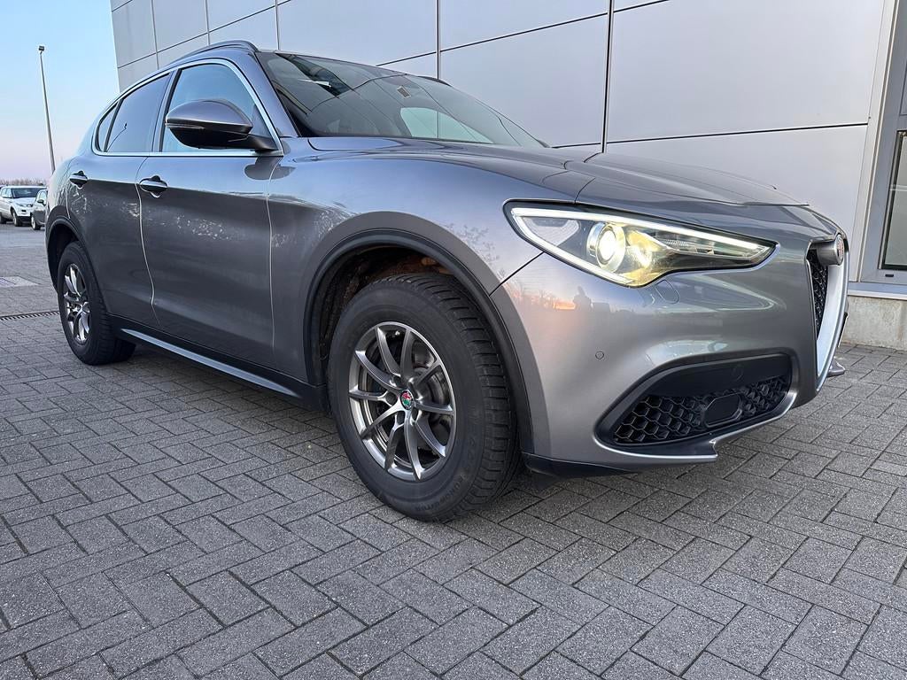 Alfa Romeo Stelvio 2.0T Q4 280 HP First Edition Pano-20''-Fu, Auto's, Automaat, Leder, Bedrijf, 5 zetels