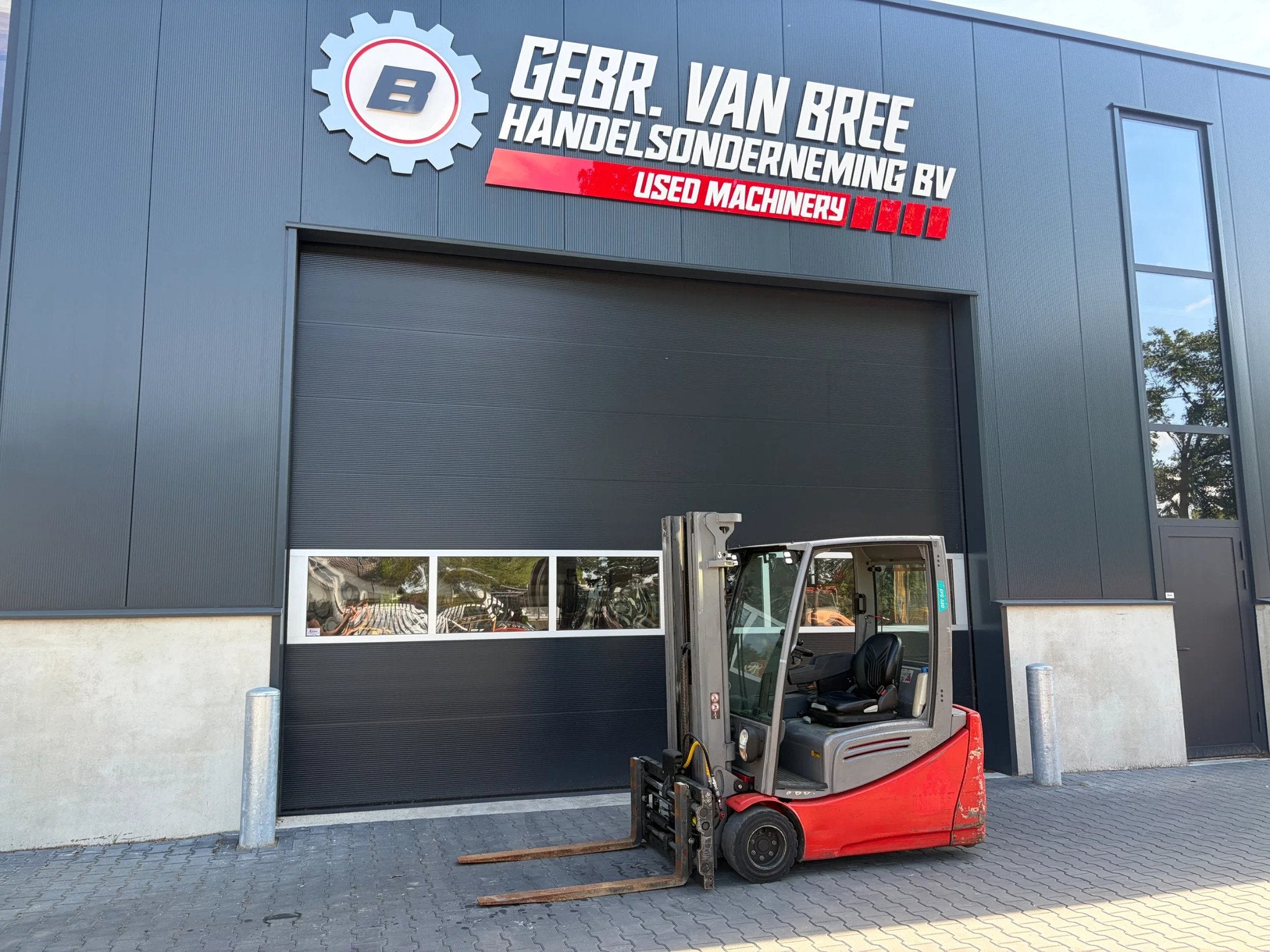 Jungheinrich EFG220 elektrische heftruck, Articles professionnels, Machines & Construction | Chariots élévateurs & Transport interne