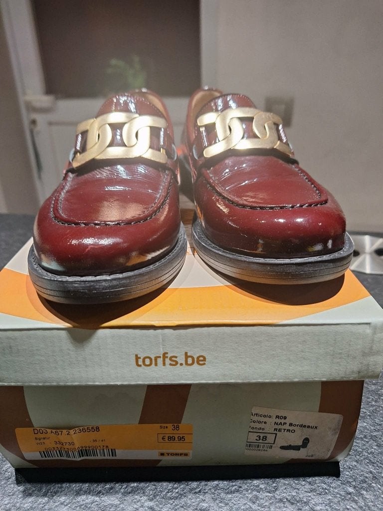 Bordeaux schoenen 38, Ophalen of Verzenden, Nieuw, Maat 38/40 (M)