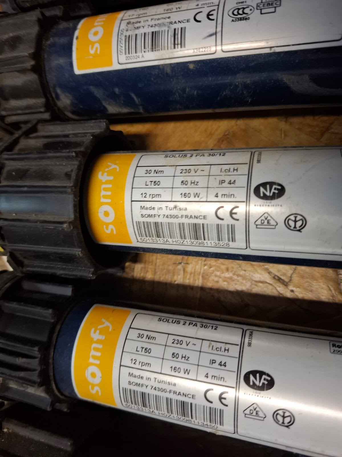 Motoren voor  rolluiken  van somfy, Doe-het-zelf en Bouw, Ophalen, Gebruikt, Elektrische bediening