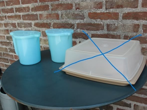 tupperware: 2 X vintage kan/melkkan, Ophalen of Verzenden, Beker of Kan