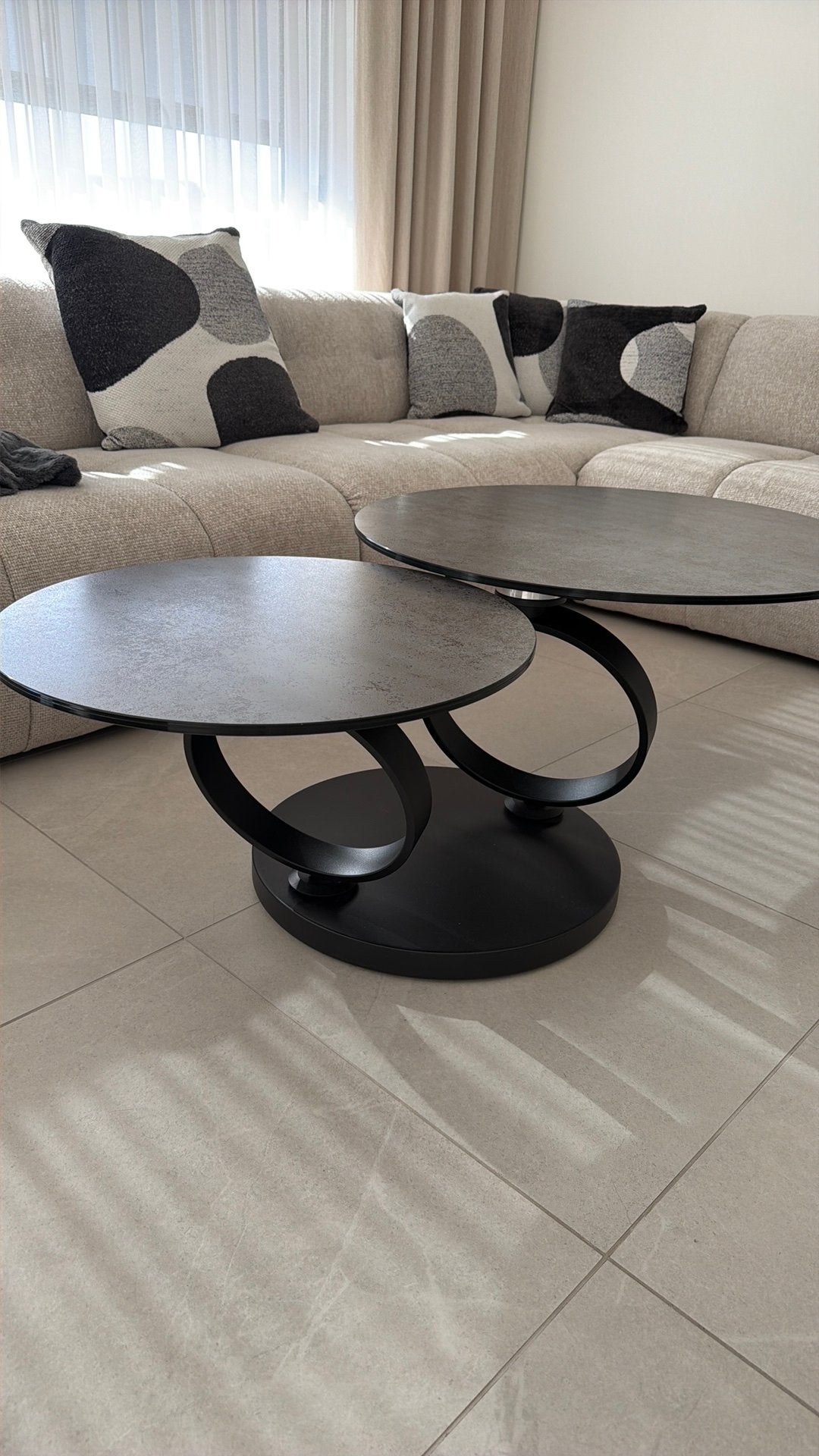 Table Basse Extensible en céramique pierre anthracite 899€, Maison & Meubles, Enlèvement, Comme neuf, Verre