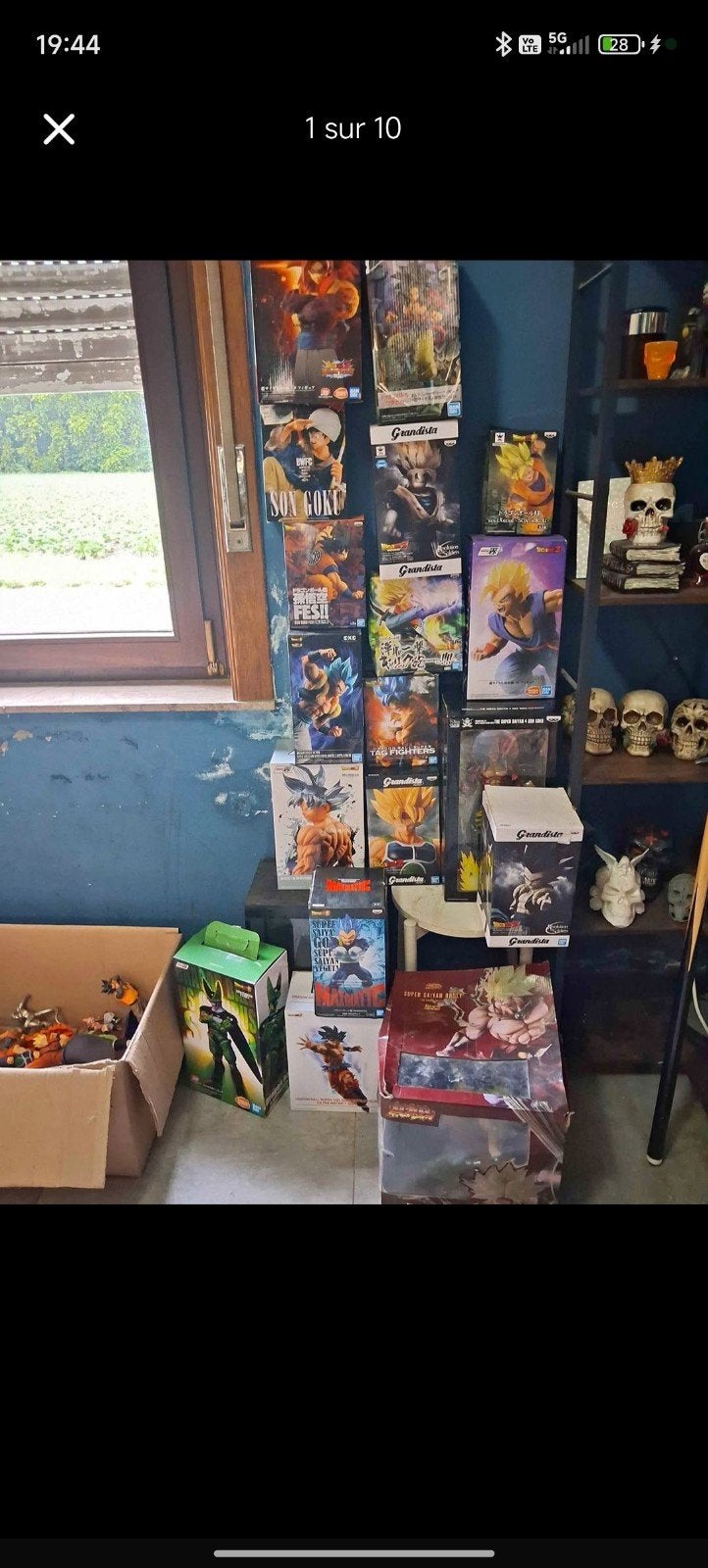 Dragon ball figurine, Divers