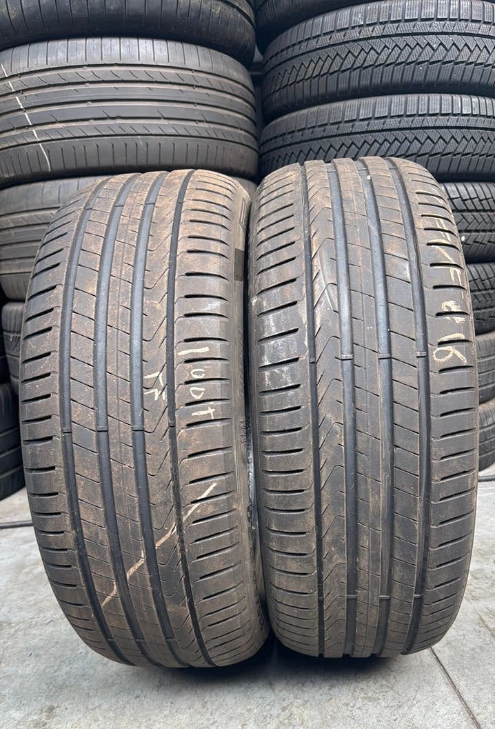 2355020 235/50/20 235/50R20 zomerbanden merk Pirelli, Ophalen