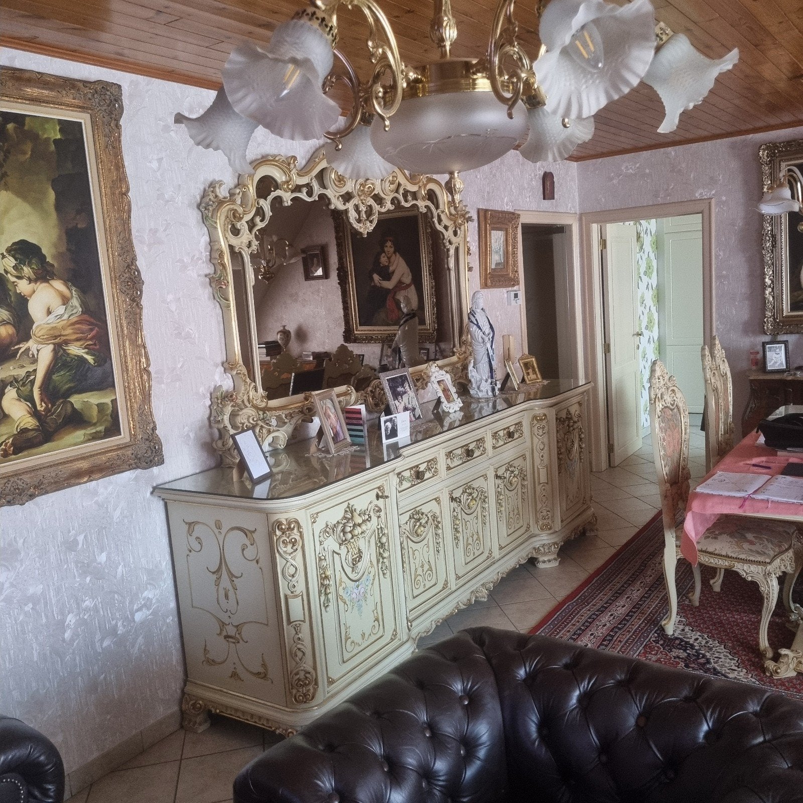 eetplaats met 6 stoelen, Dressoir en bijhorende kast, Huis en Inrichting, Ophalen, Eikenhout, Rococco