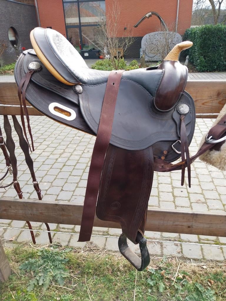 Westernzadel van White Star Saddlery, Dieren en Toebehoren, Ophalen