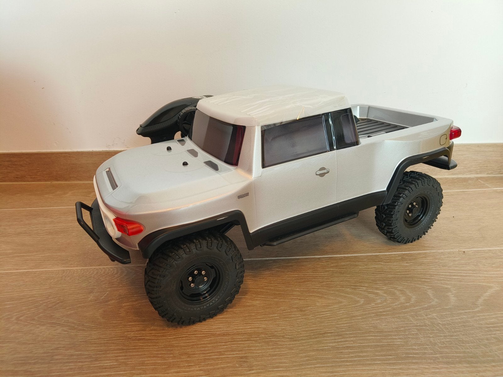 Element Utron RTR, Ophalen of Verzenden