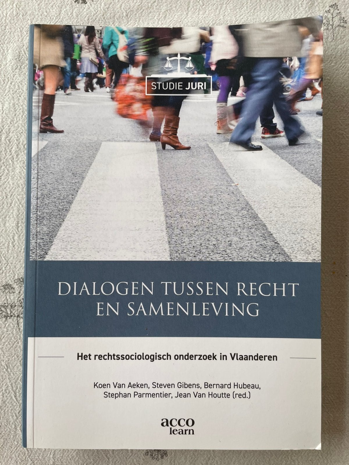 Dialogen tussen recht en samenleving, Ophalen of Verzenden, Nieuw