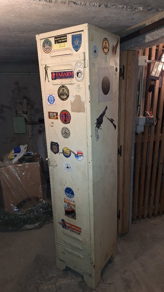 Metalen locker / wapenkast, Ophalen, Gebruikt, Industrieel
