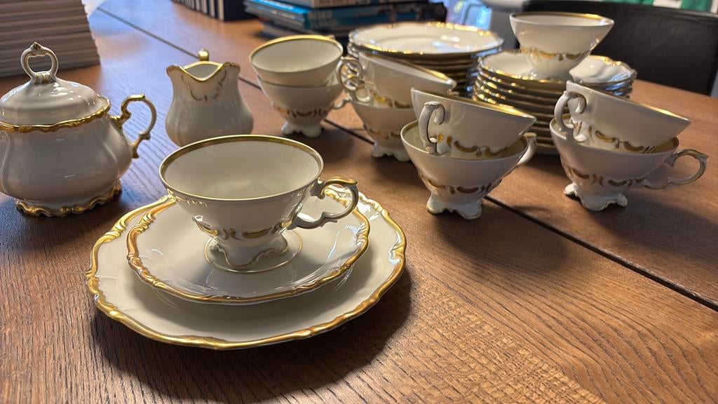 Porselein servies Edelstein Bavaria, Ophalen