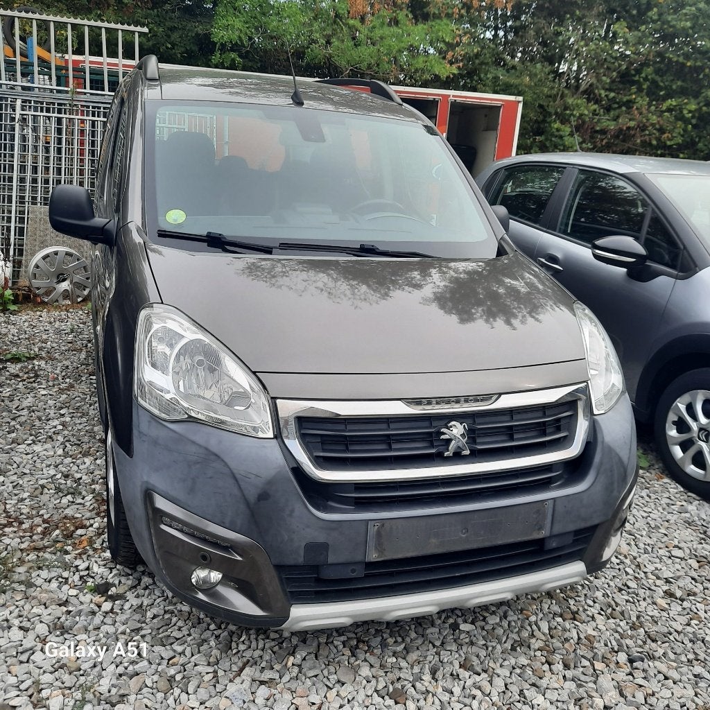 peugeot partner, Autos, Argent ou Gris, Achat, Euro 6, Boîte manuelle