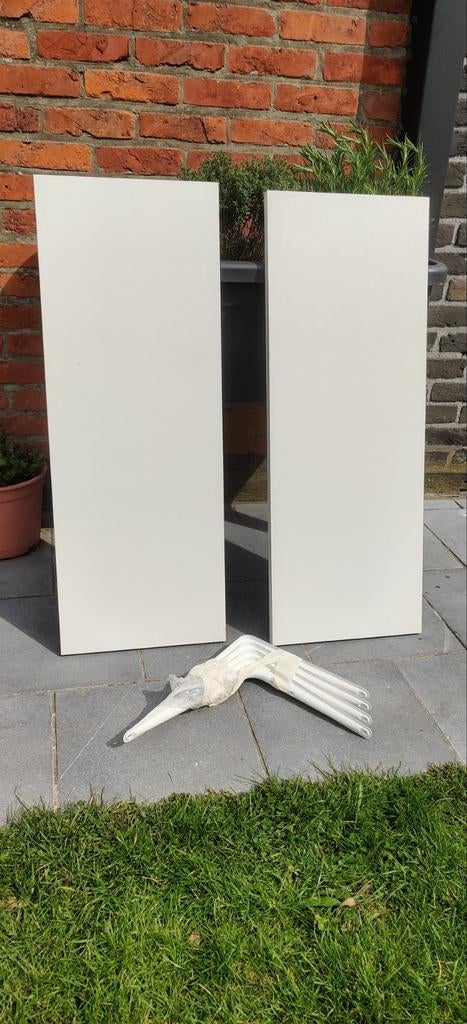 Boekenplanken te koop! (Wit met steuntjes), Ophalen, Zo goed als nieuw