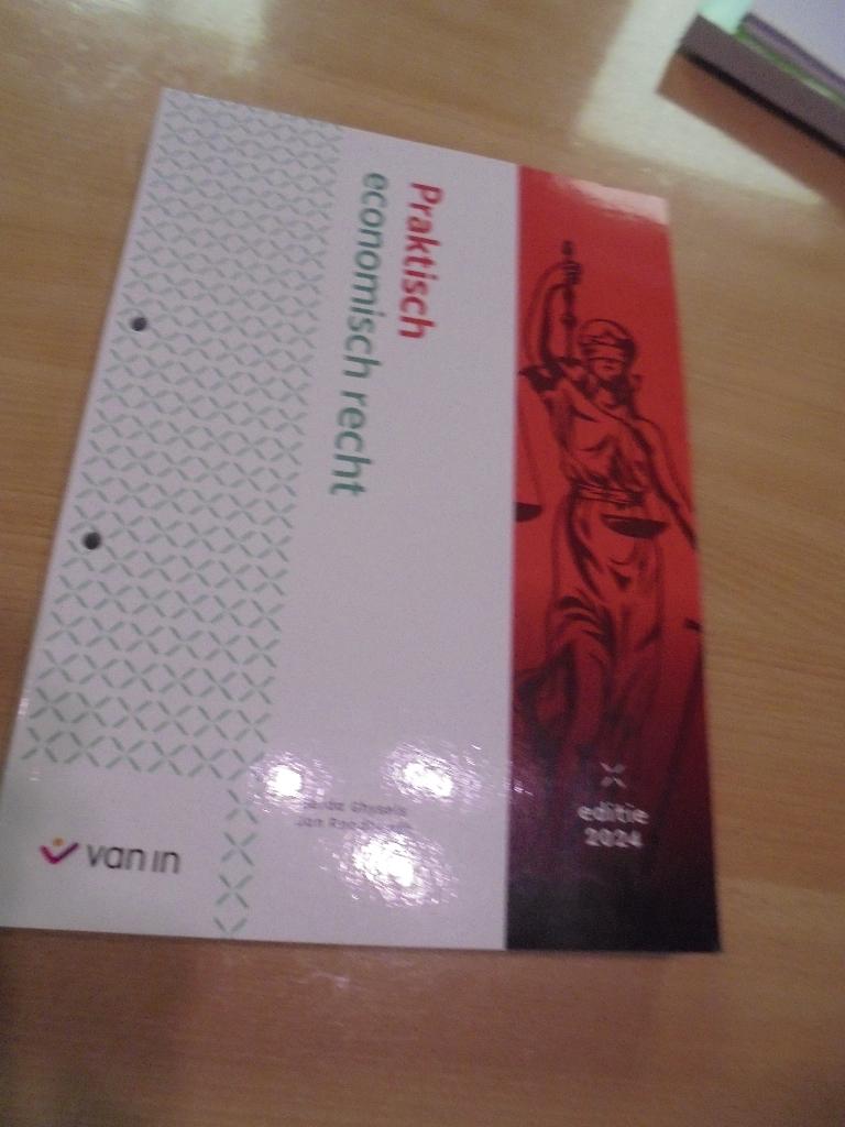 Praktisch economisch recht 2024, Boeken, Studieboeken en Cursussen, Ophalen of Verzenden, Zo goed als nieuw, Hogeschool