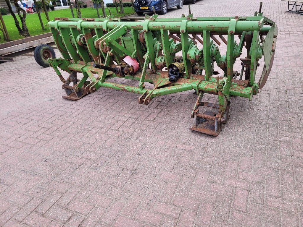 Celli krukas spitter NG 12-310, Ophalen