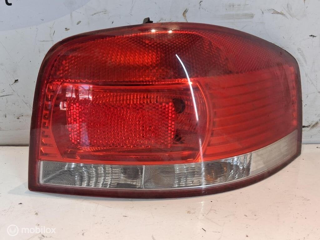 Achterlicht R Audi A3 8P 2.0 FSI ('03-'12) 8P0945096, Auto-onderdelen, Audi, Gebruikt, Audi, Ophalen of Verzenden