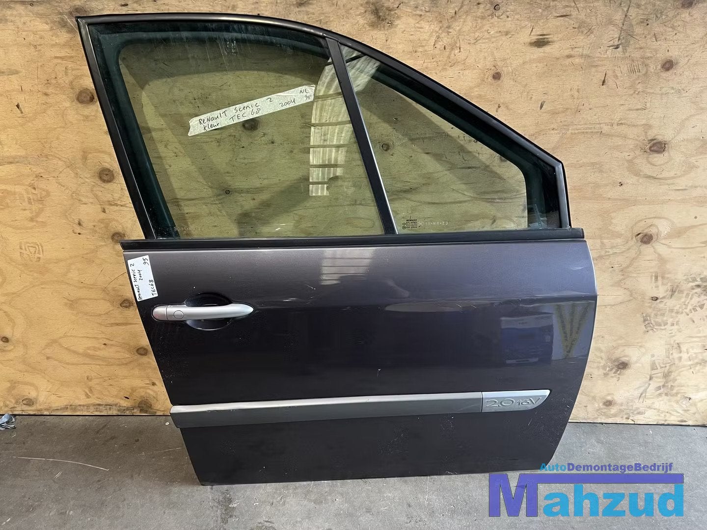 RENAULT SCENIC 2 grijs TEC68 rechts voor deur 2004-2009, Auto-onderdelen, Renault Group, Gebruikt, Contact.group@renault.com, Avenue du General Leclerc 122bis
92100  Boulogne-Billancourt, FR