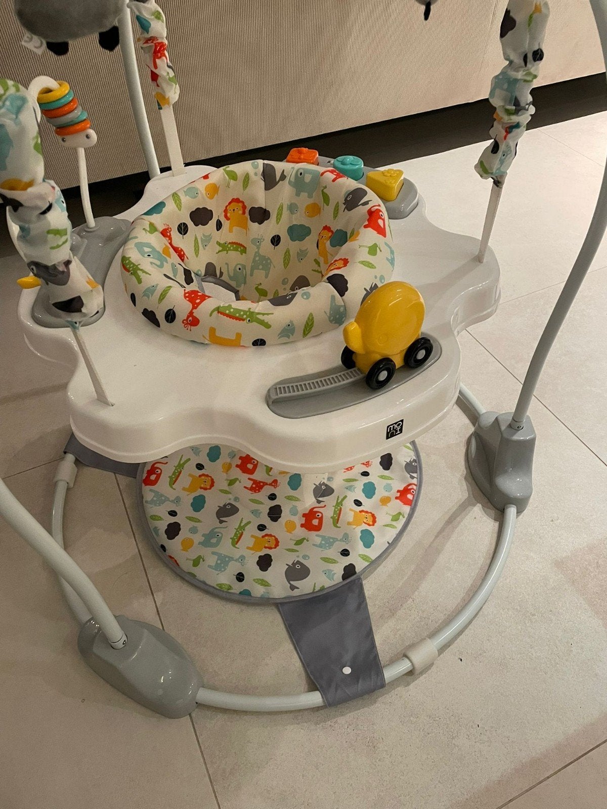 Baby jumper moni magic, Kinderen en Baby's, Wipstoeltjes, Ophalen