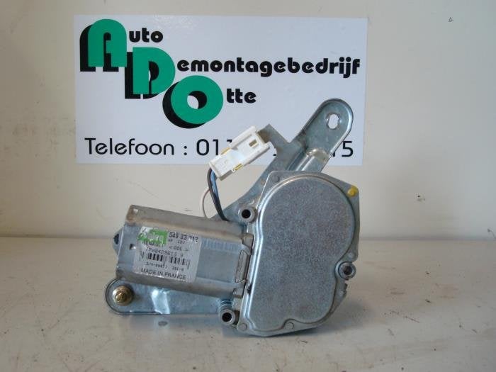Ruitenwissermotor achter van een Renault Clio (Clio 2 98-), Auto-onderdelen, Ruiten en Toebehoren, Gebruikt, -, Renault, -