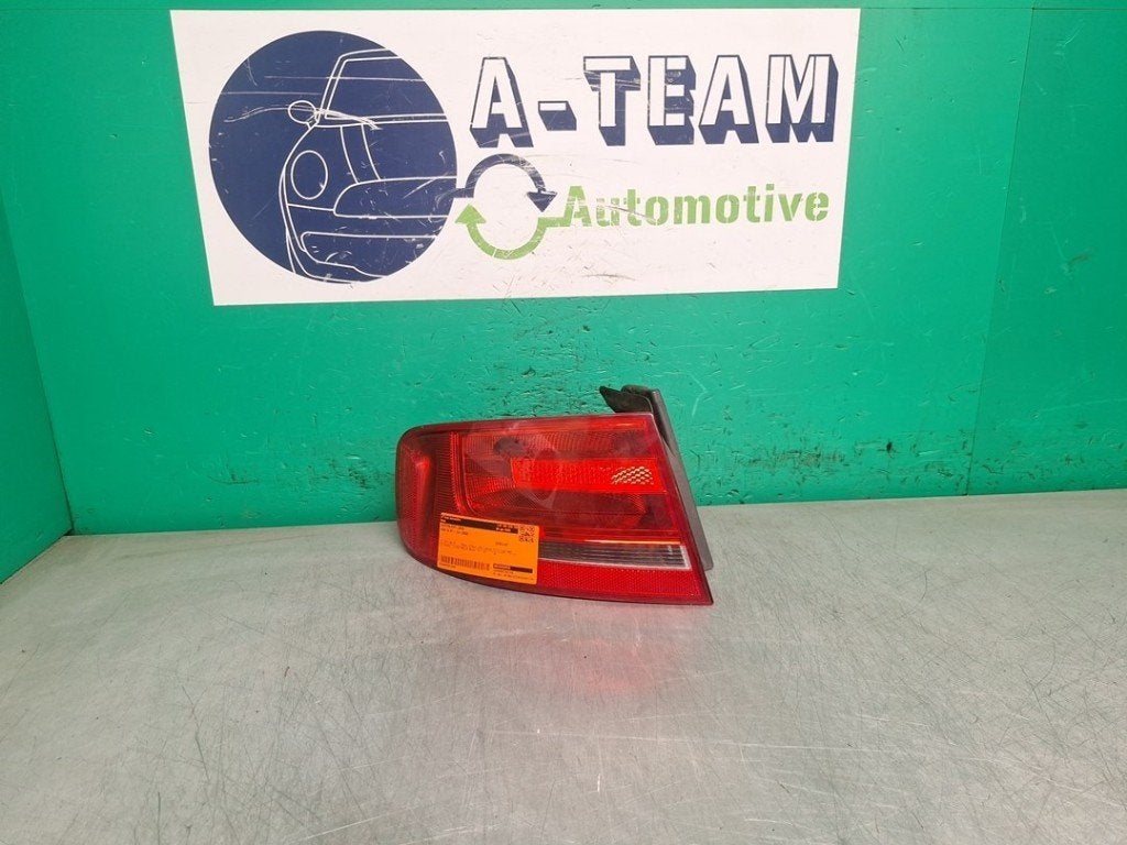 FEU ARRIÈRE GAUCHE Audi A4 (B8) (|8K5945095D|), Audi, Utilisé, Rixbecker Straße 75
59552  Lippstadt, DE, Info@forvia.com