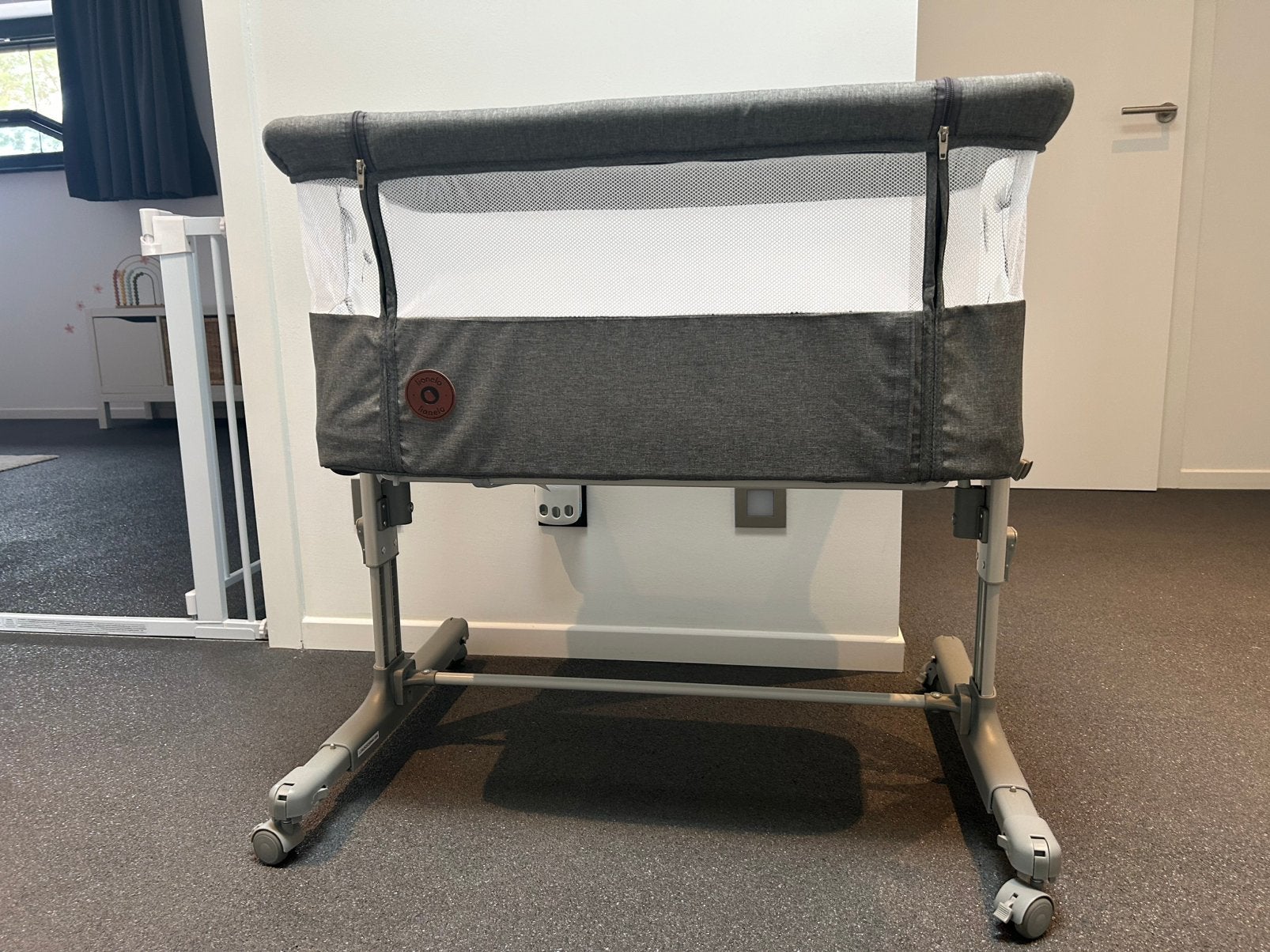 Co-sleeper Lionelo Aurora, Enlèvement, Comme neuf